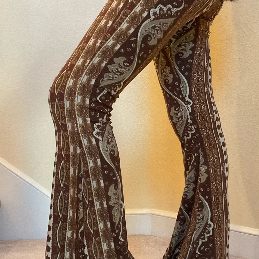 Bear Dance Pants NWOT